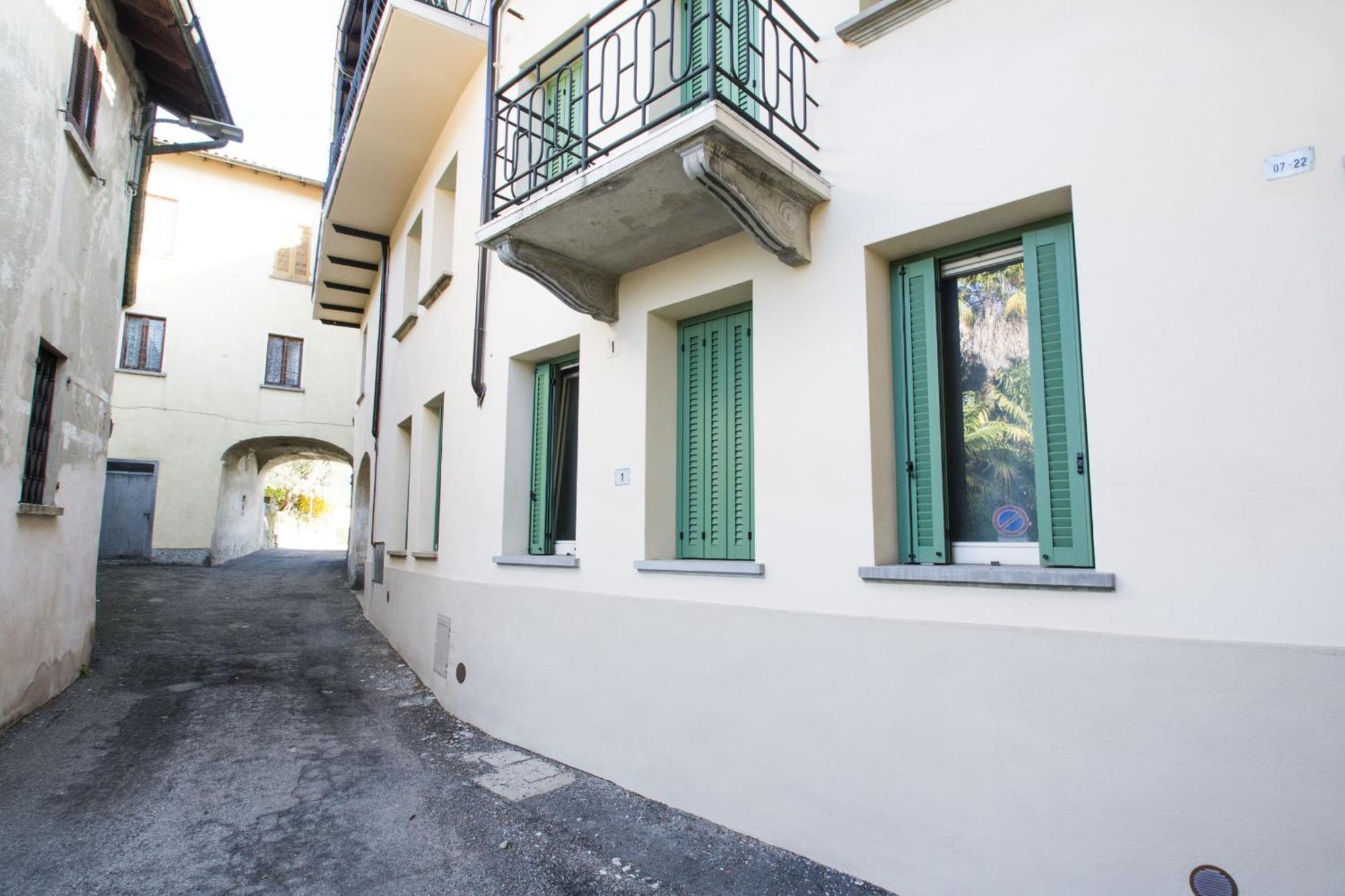 Casa Lea Apartment Castelveccana Luaran gambar