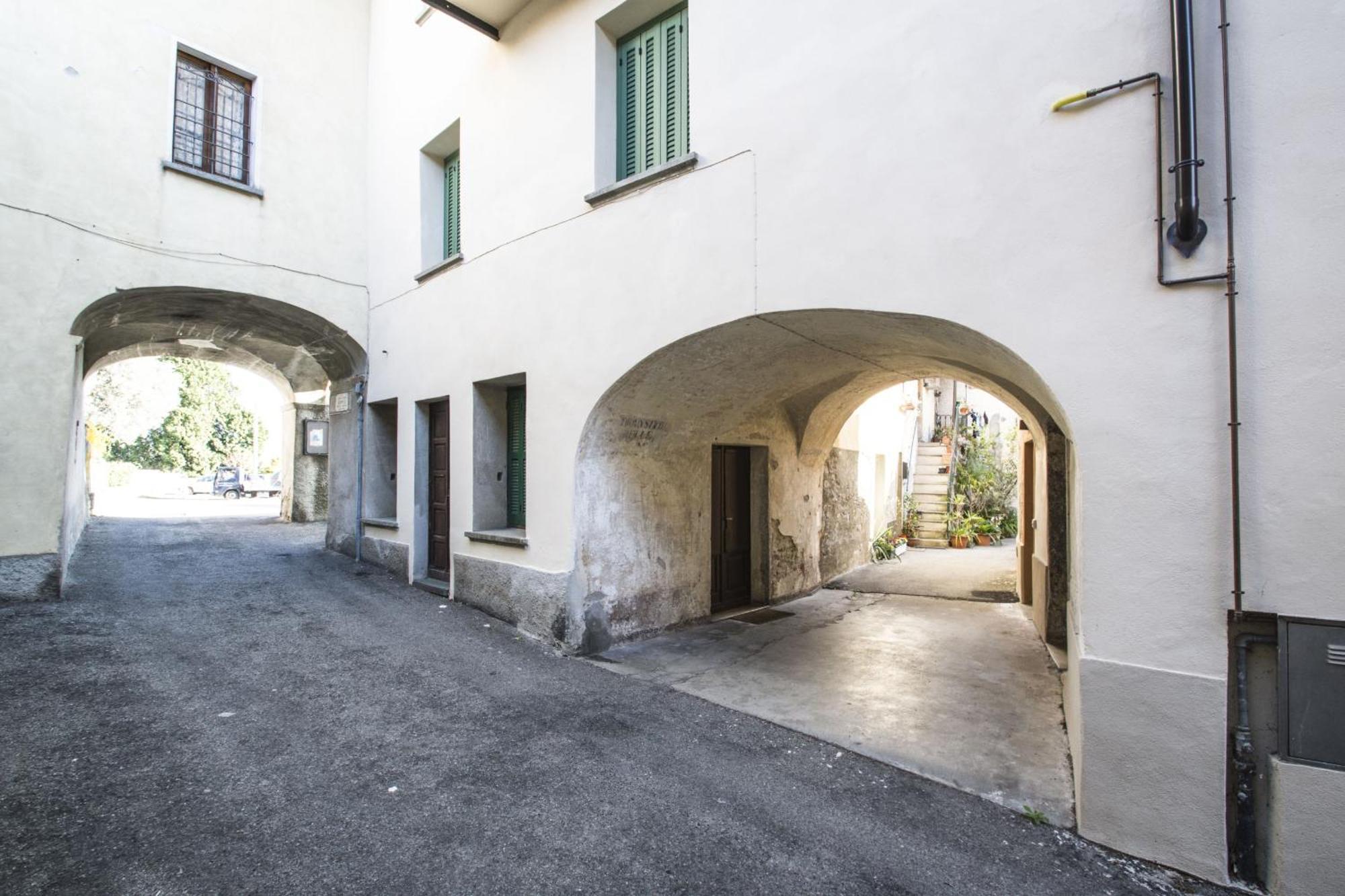 Casa Lea Apartment Castelveccana Luaran gambar