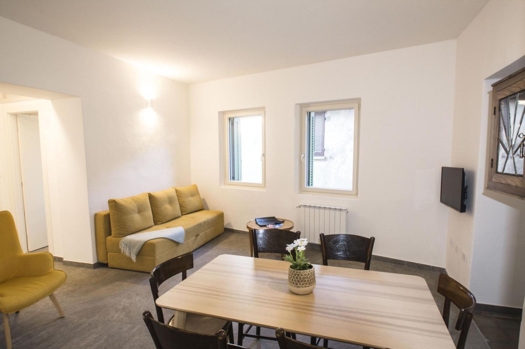 Casa Lea Apartment Castelveccana Luaran gambar